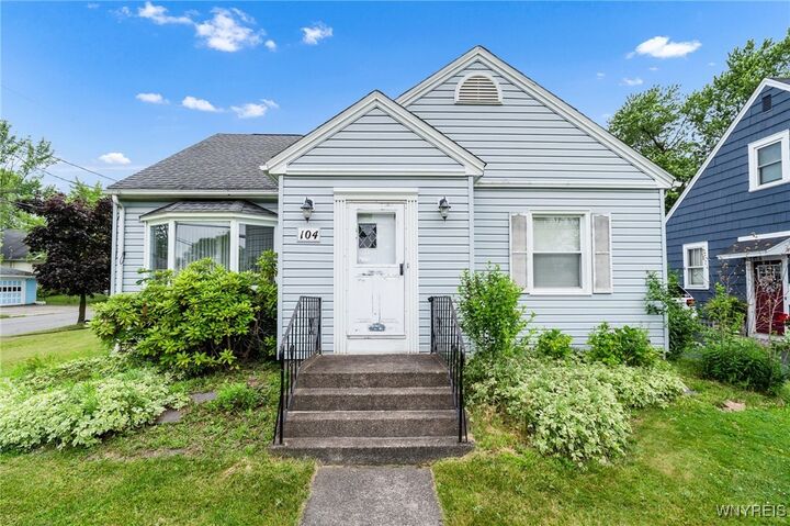 104 Amsterdam Street  Tonawanda NY 14150 photo