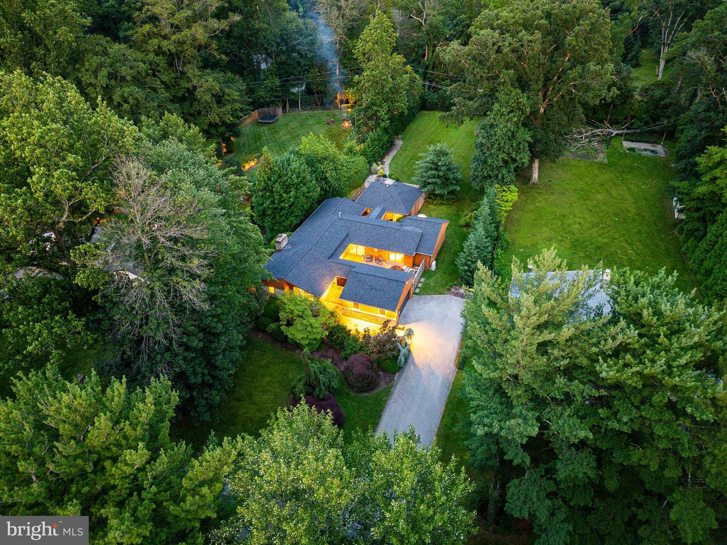 411 Clairemont Road  Villanova PA 19085 photo