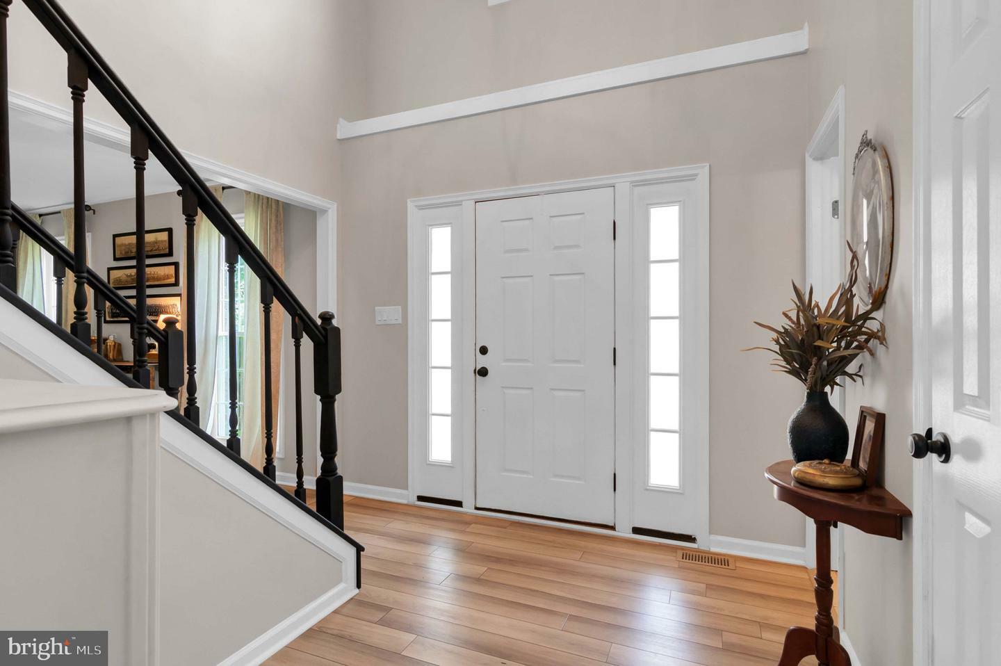 Property Photo: 12513 Dardanelle Court VA 20170