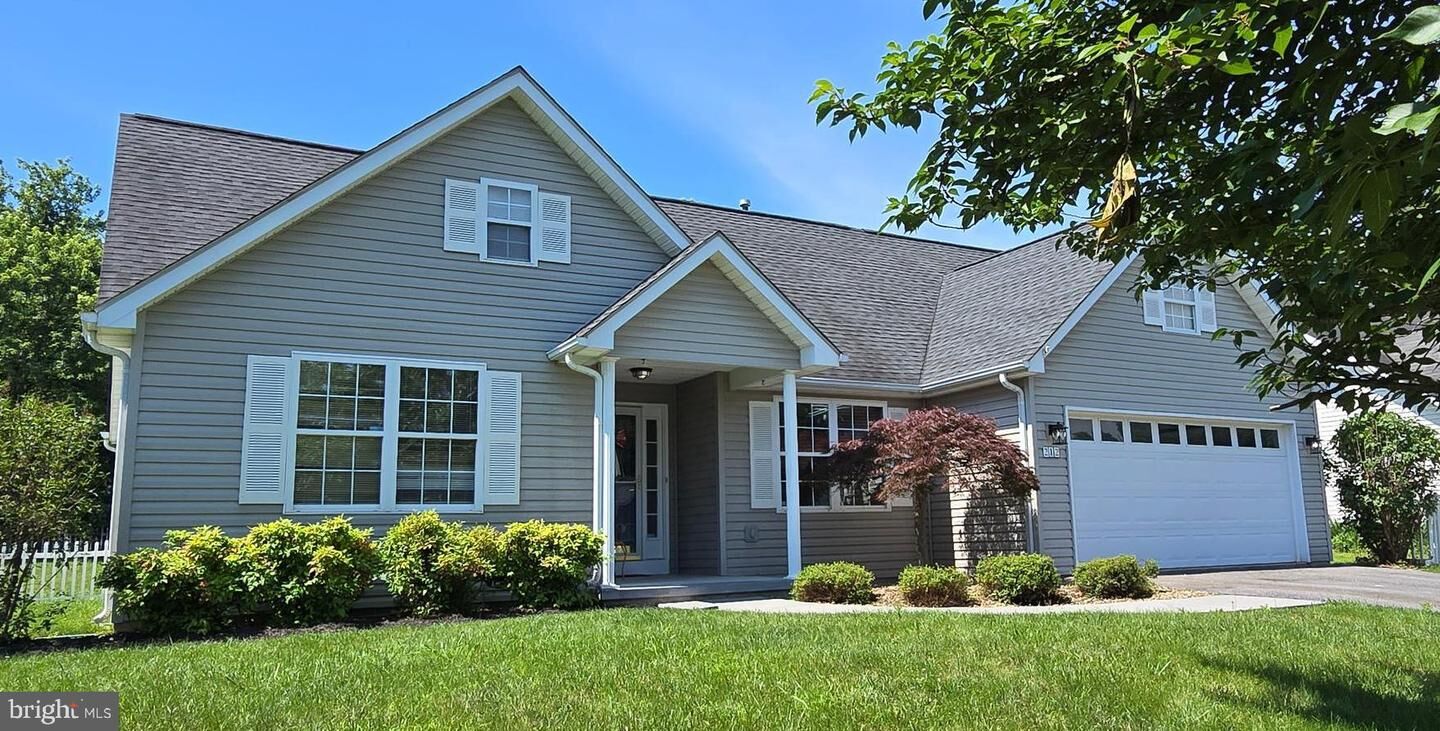 Property Photo: 212 Bentley Avenue VA 22602