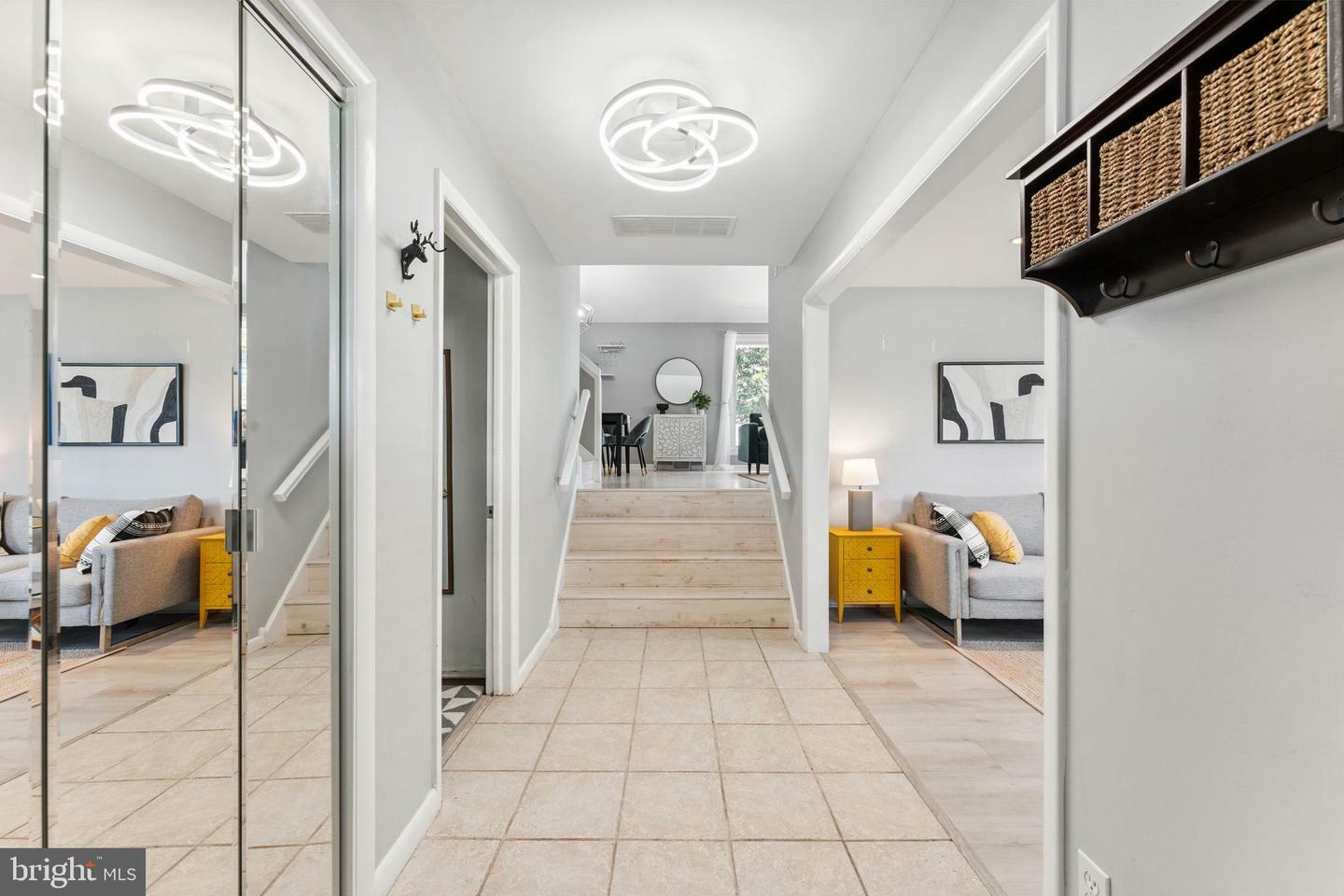 Property Photo:  1430 Brierwood Road  PA 19083 