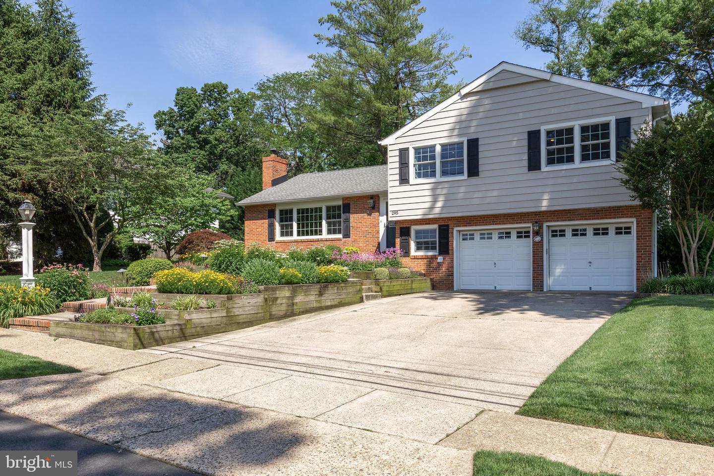 Property Photo: 295 Crescent Avenue NJ 08057