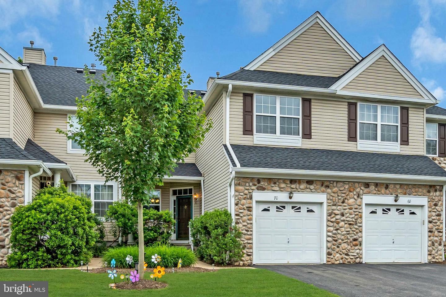 70 River Birch Circle  Princeton NJ 08540 photo