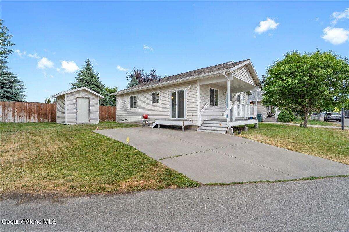2270 W Linda Way  Post Falls ID 83854 photo