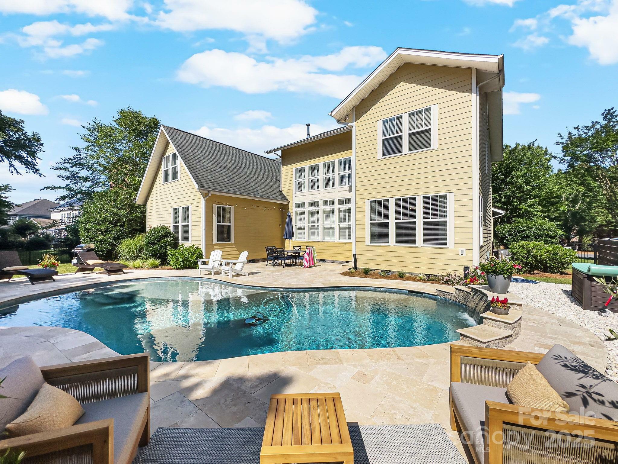 Property Photo: 163 Shoreline Parkway SC 29708