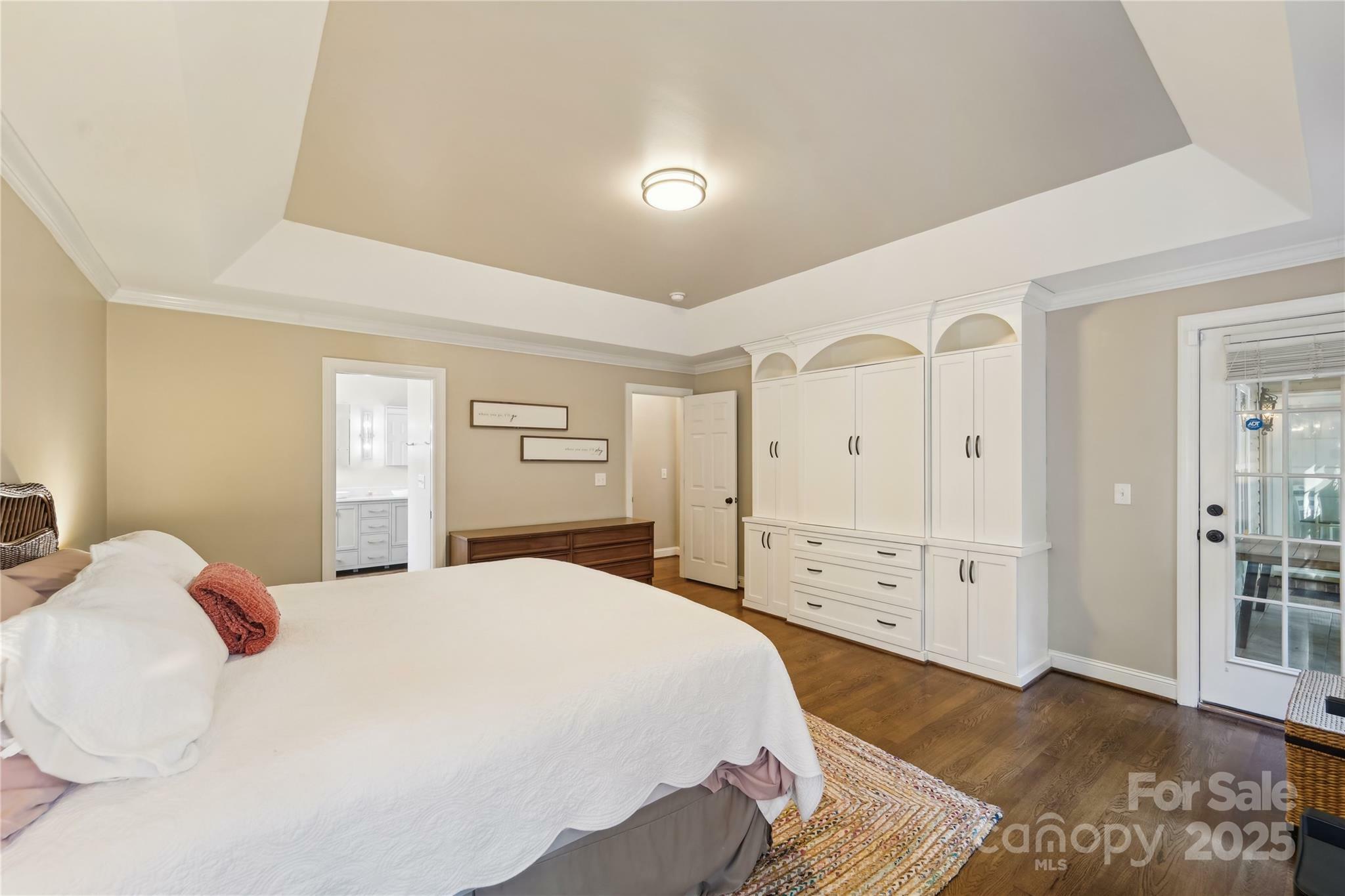 Property Photo: 1237 Saint Johns Avenue NC 28104