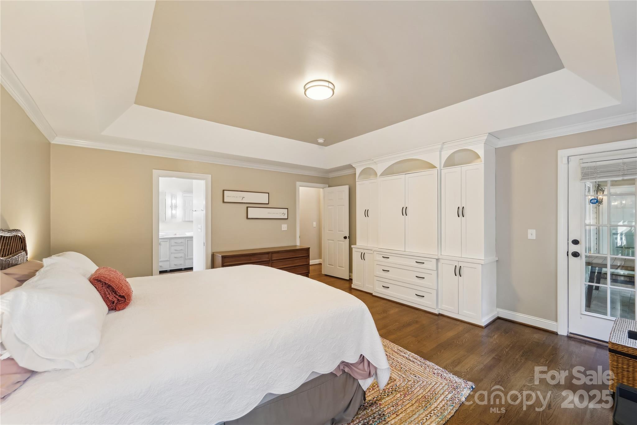 Property Photo:  1237 Saint Johns Avenue  NC 28104 