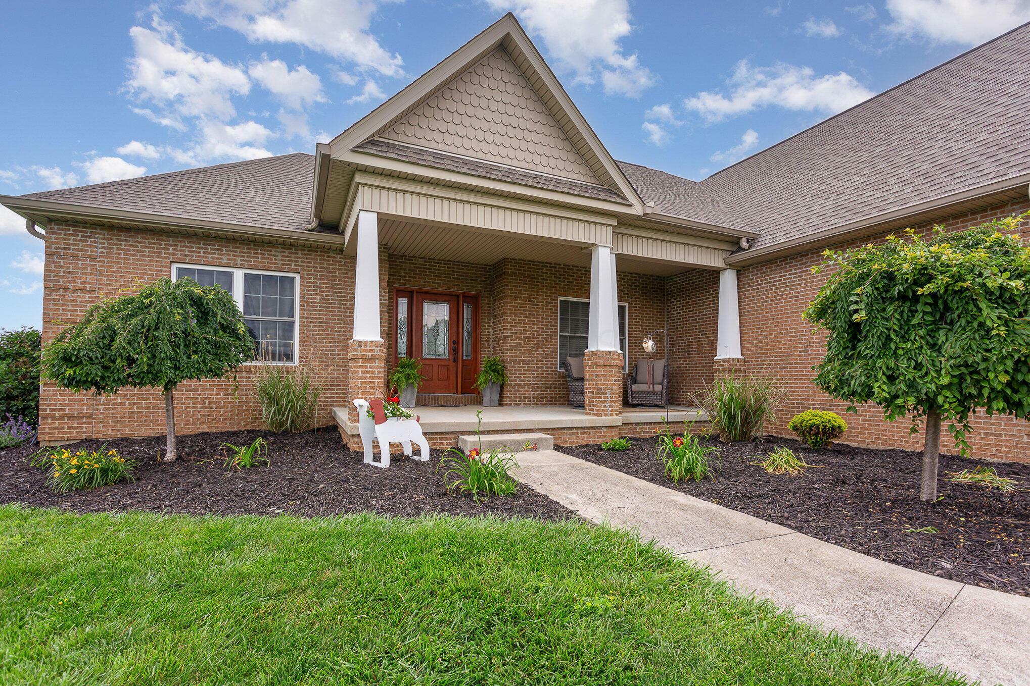 Property Photo: 5582 Hayesville Road OH 43113