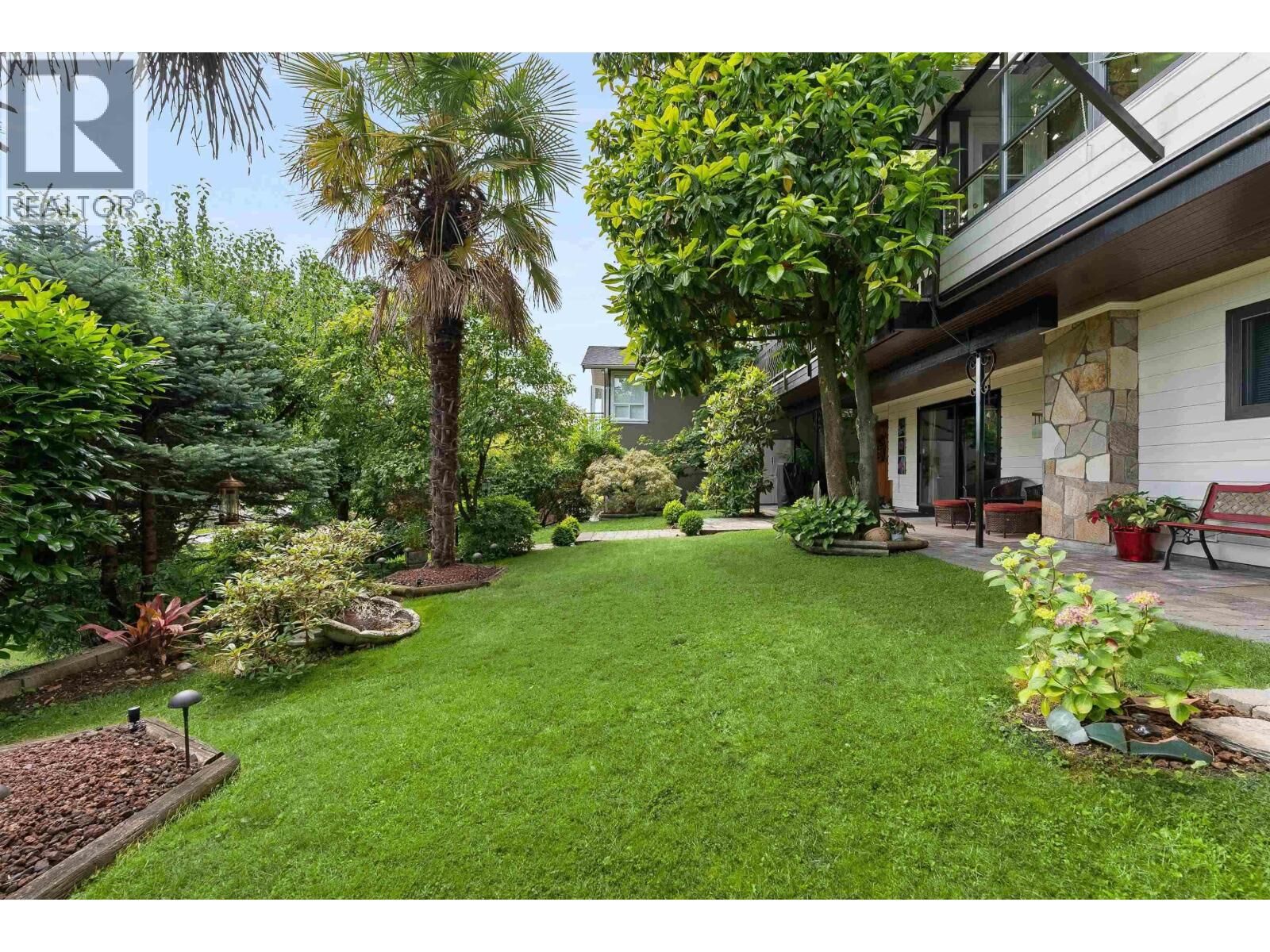 Property Photo: 140 East 8th Avenue BC V3L 4J7