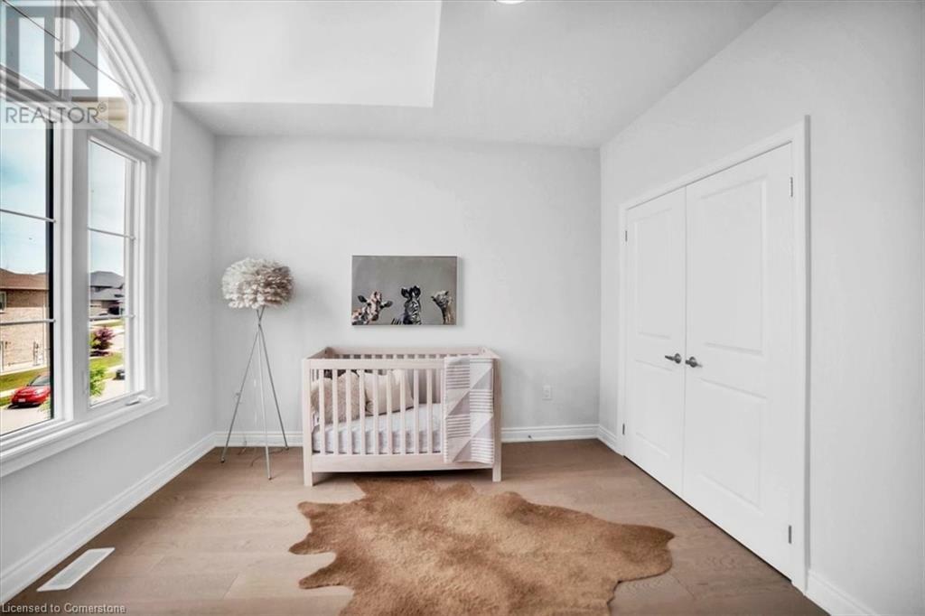 Property Photo: 87 Aquasanta Crescent ON L9B 0J9