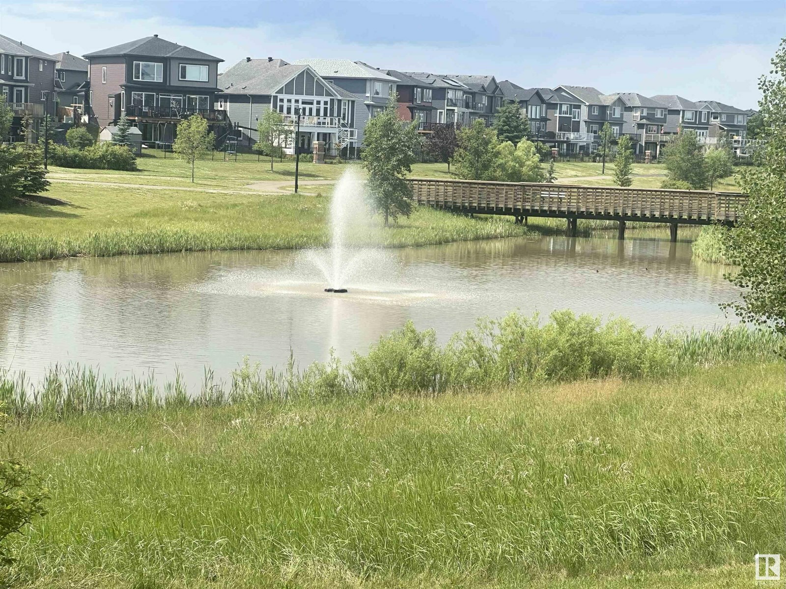 Photo de la propriété: #106 1004 Rosenthal Bv NW AB T5T 7C6