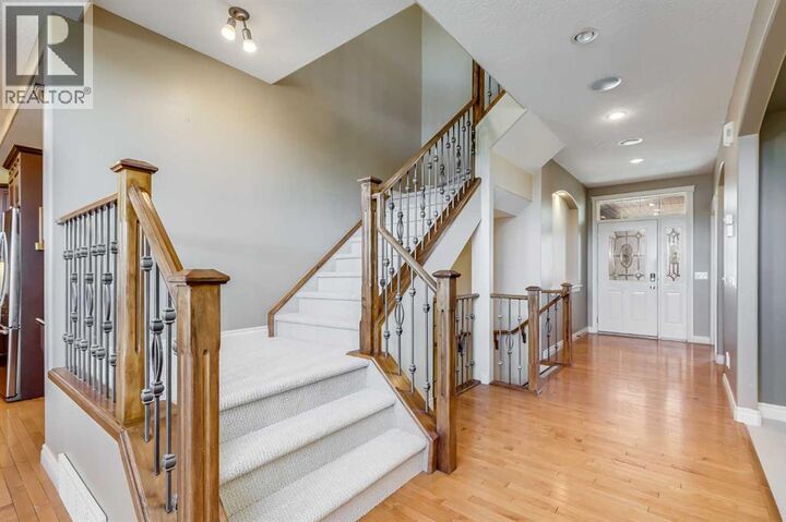 Photo de la propriété: 86 Springborough Green Southwest AB T3H 5M5