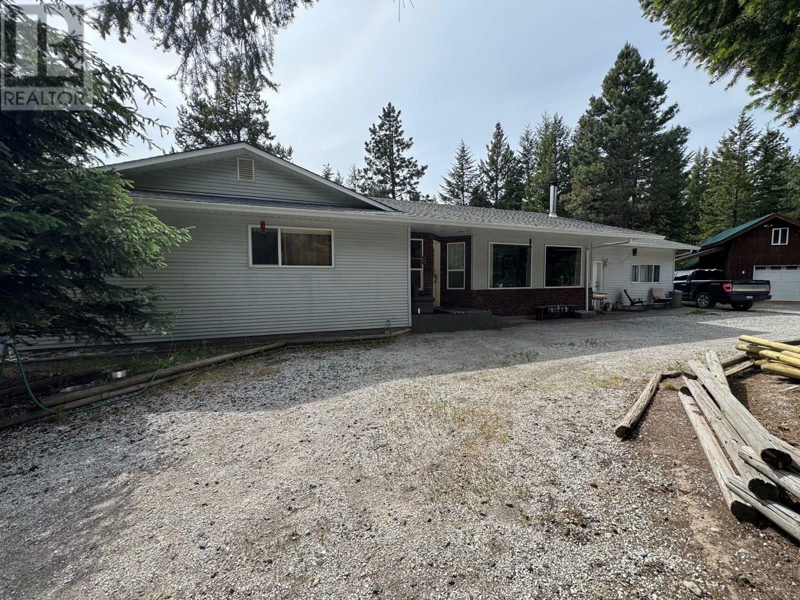 Property Photo: 740 Kane Valley Road BC V1K 1E8