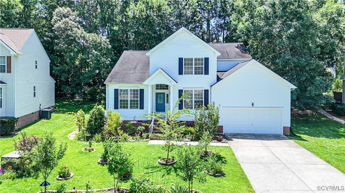 Property Photo: 5109 W Grace Court VA 23188
