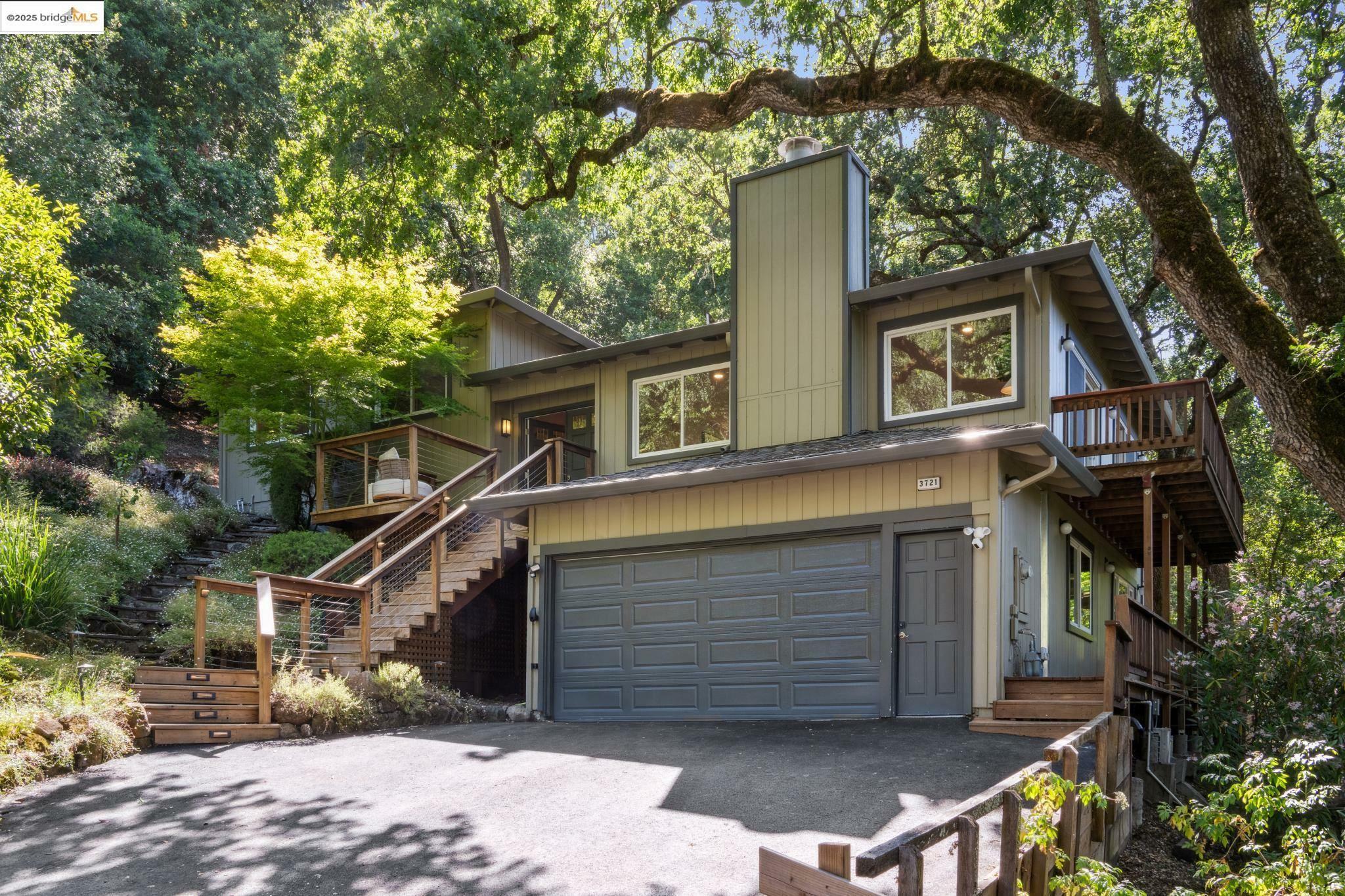 Property Photo: 3721 Highland Ct CA 94549