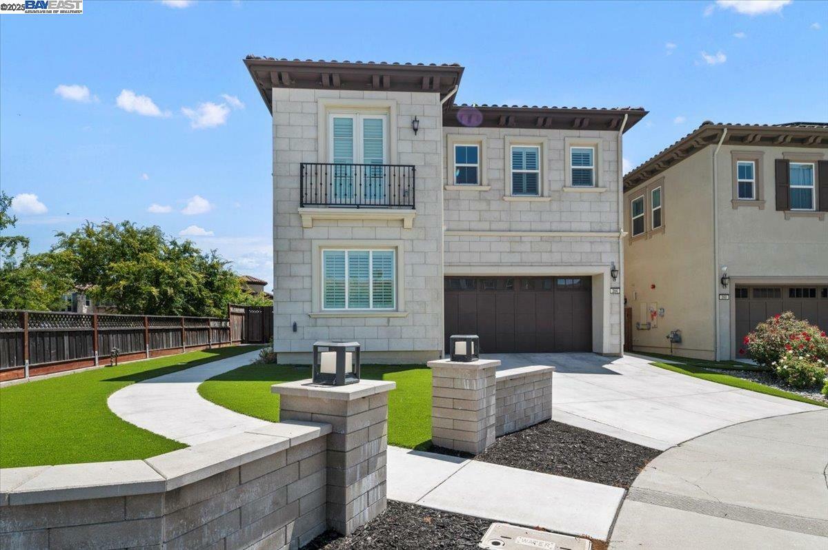 Property Photo:  264 Zinnia Ct  CA 94582 