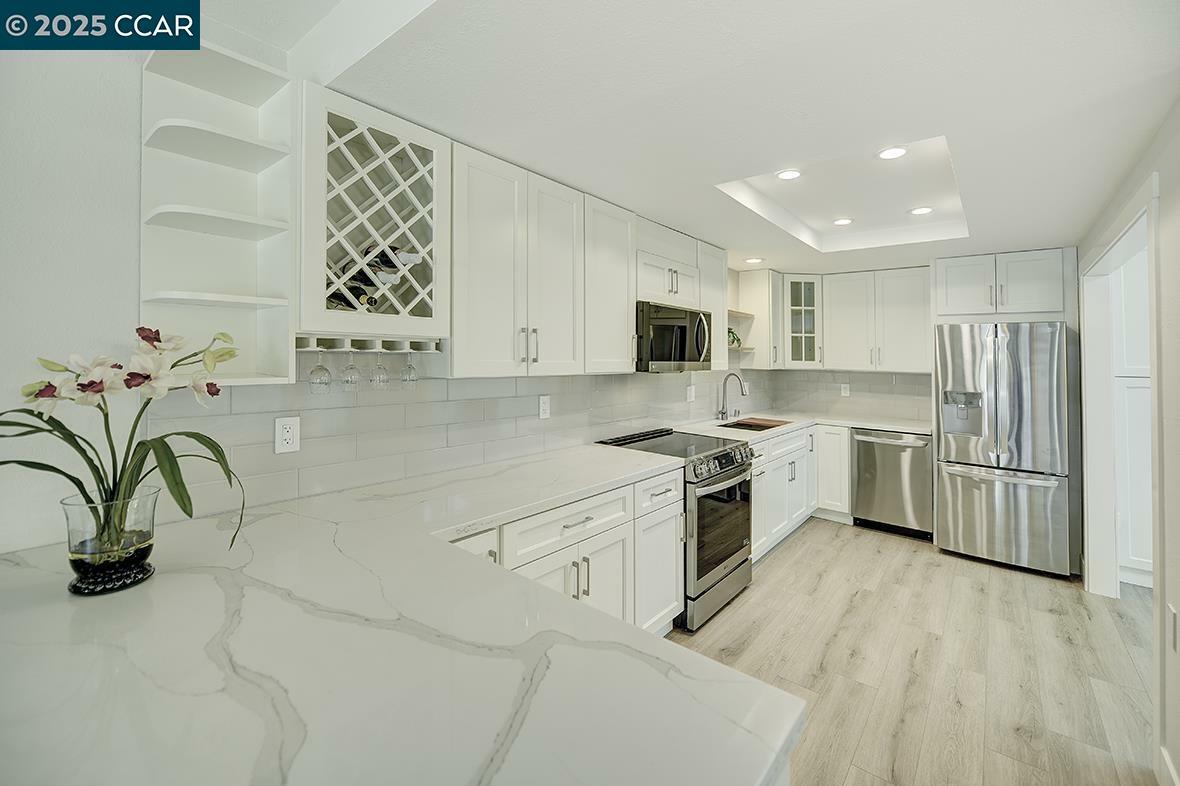 1115 Running Springs Rd 5  Walnut Creek CA 94595 photo