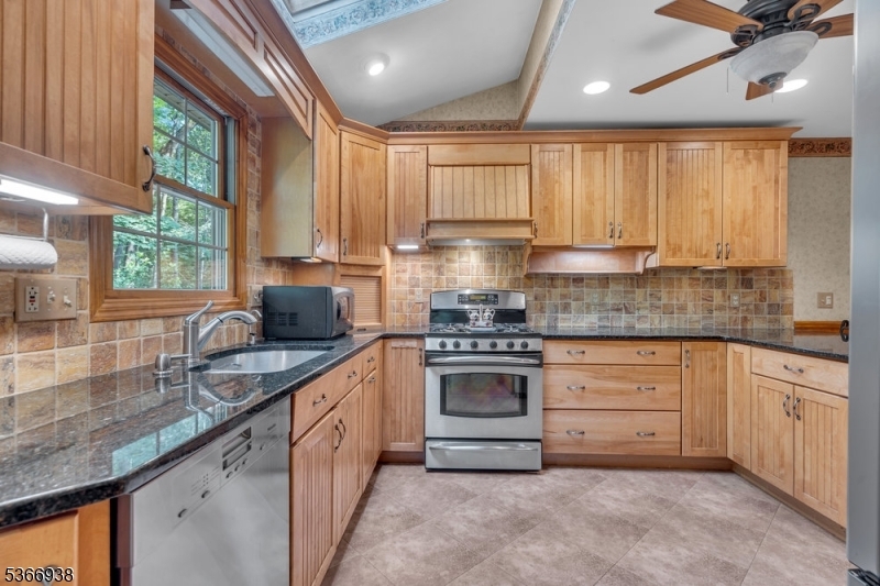 Property Photo: 87 Edward Dr NJ 07456