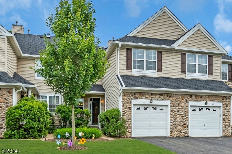 70 River Birch Cir  Montgomery Twp. NJ 08540 photo