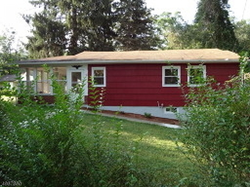 Property Photo: 9 Lavina Trail NJ 07438