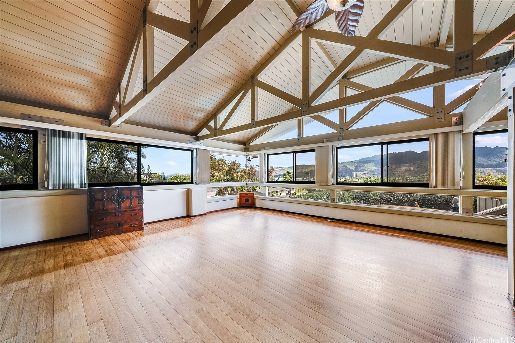 Property Photo:  101 Nawiliwili Street  HI 96825 