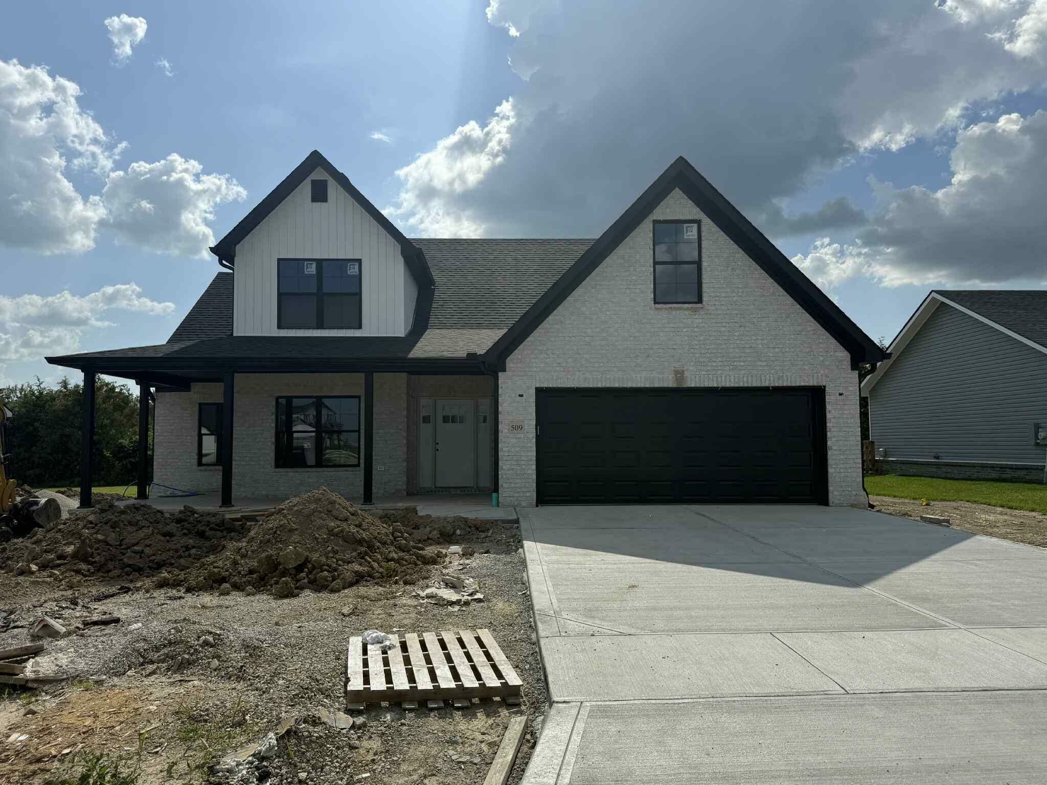 Property Photo:  509 Chickasaw Drive  KY 40475 