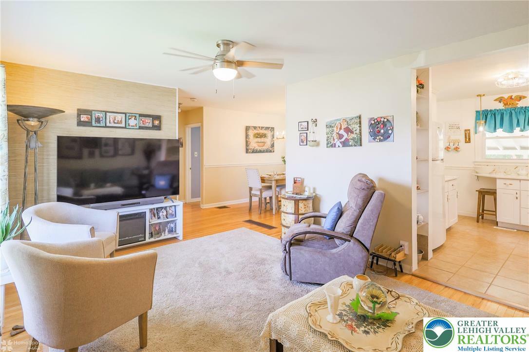 Property Photo: 4306 Emerick Terrace PA 18045