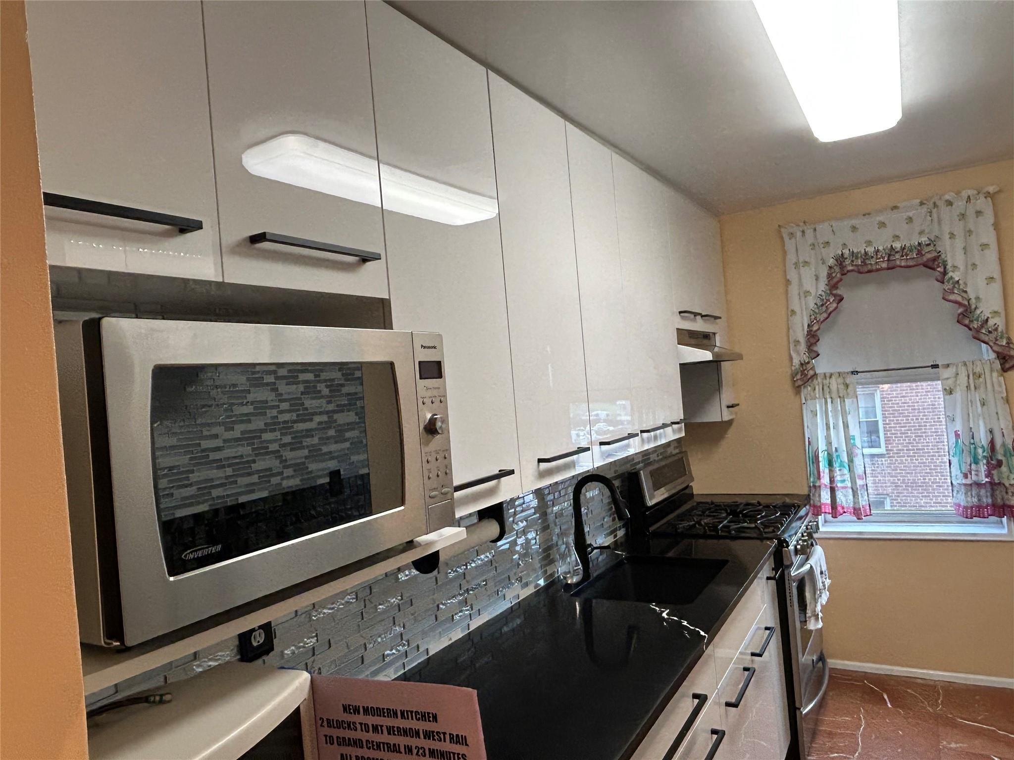 Property Photo: 365 Bronx River Road 3J NY 10704