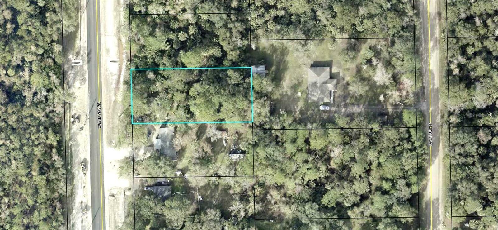 Property Photo: 2309 Water Oak Road FL 32110