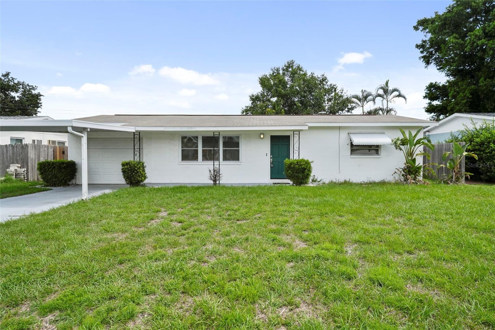 Property Photo: 5627 57th Avenue N FL 33709