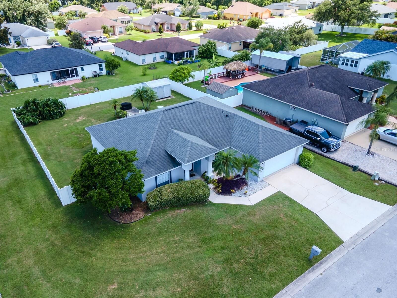 Property Photo: 2869 Hickory Ridge Drive FL 33813