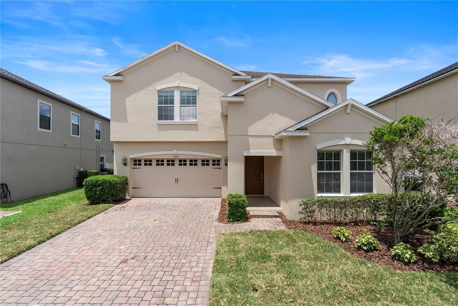 Property Photo:  7409 Fairgrove Avenue  FL 34786 