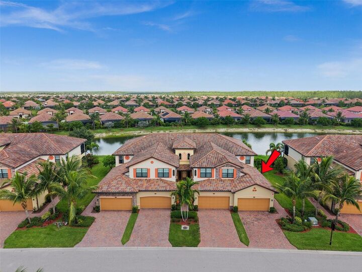 Property Photo:  17270 Cherrywood Court 5904  FL 34135 