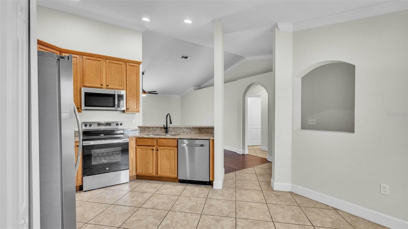 Property Photo:  577 Majestic Gardens Boulevard  FL 33880 
