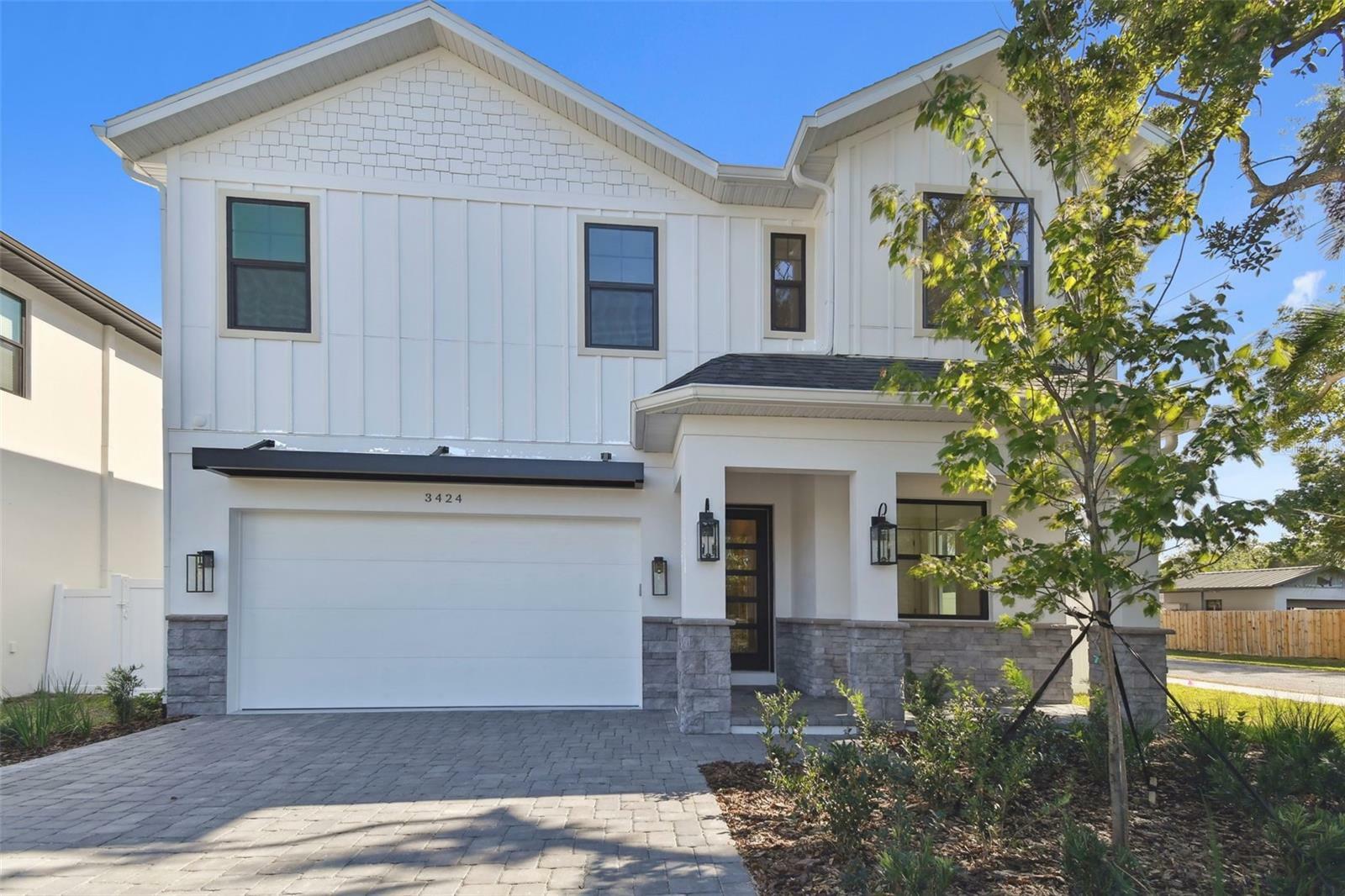 Property Photo: 905 N Willow Avenue FL 33606