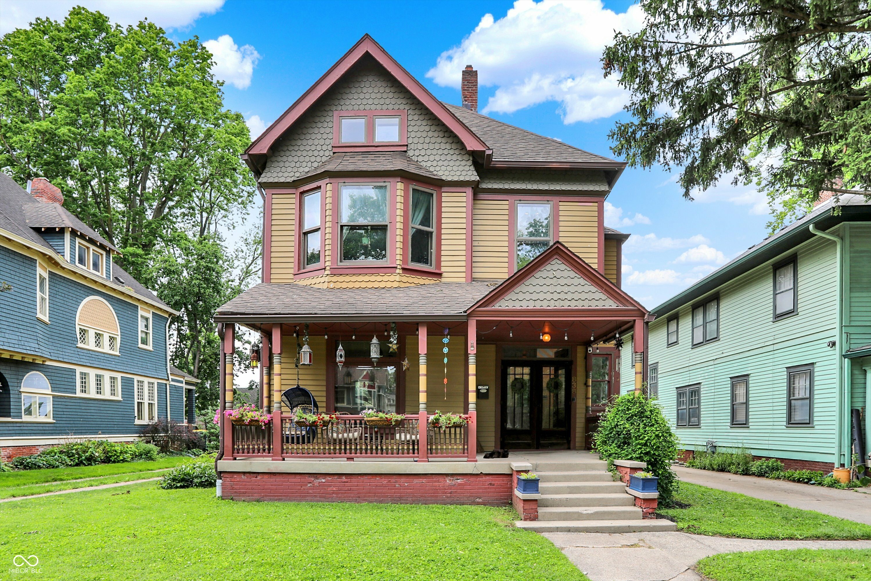 Property Photo: 838 Woodruff Place West Drive IN 46201