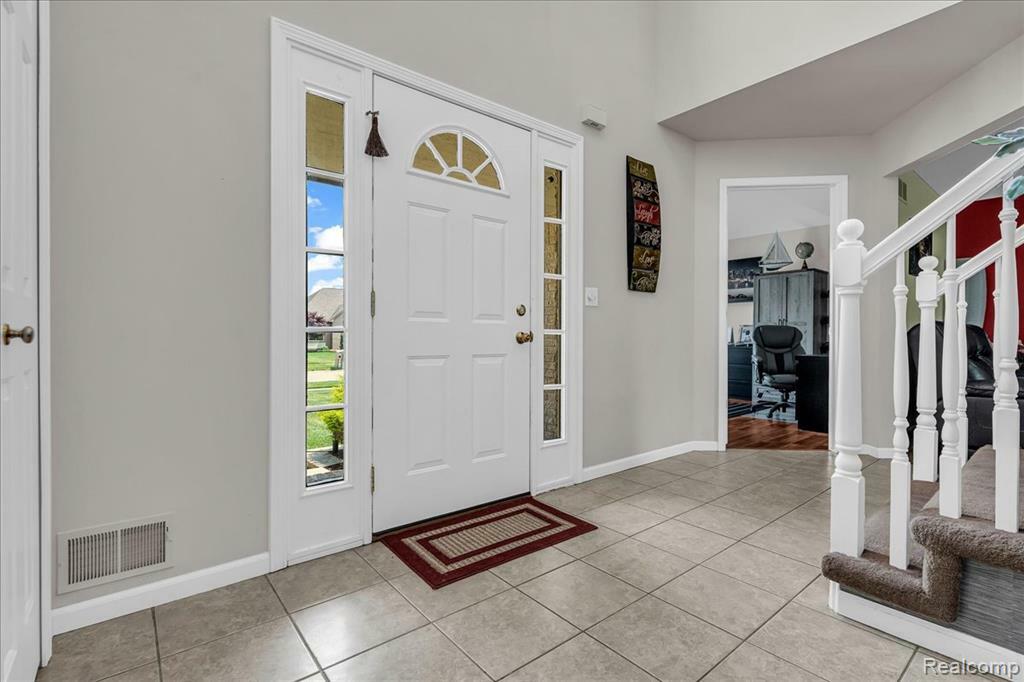 Property Photo: 51357 Caroline Drive MI 48047 4582