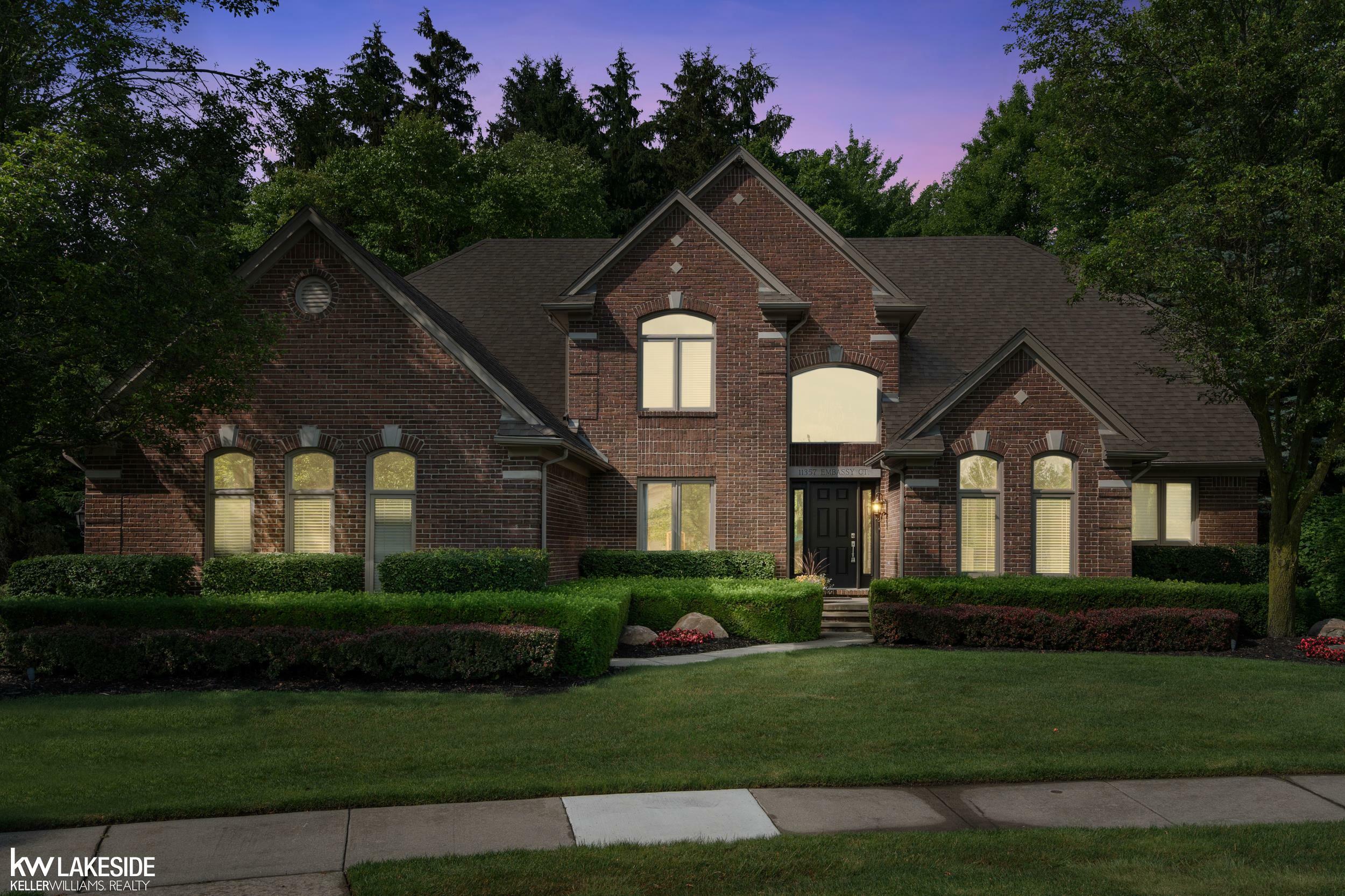 11357 Embassy Court  Shelby Twp MI 48315 photo