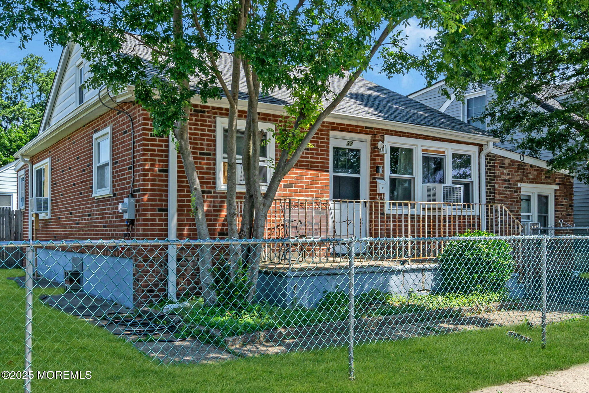 37 Kennedy Way  Keansburg NJ 07734 photo
