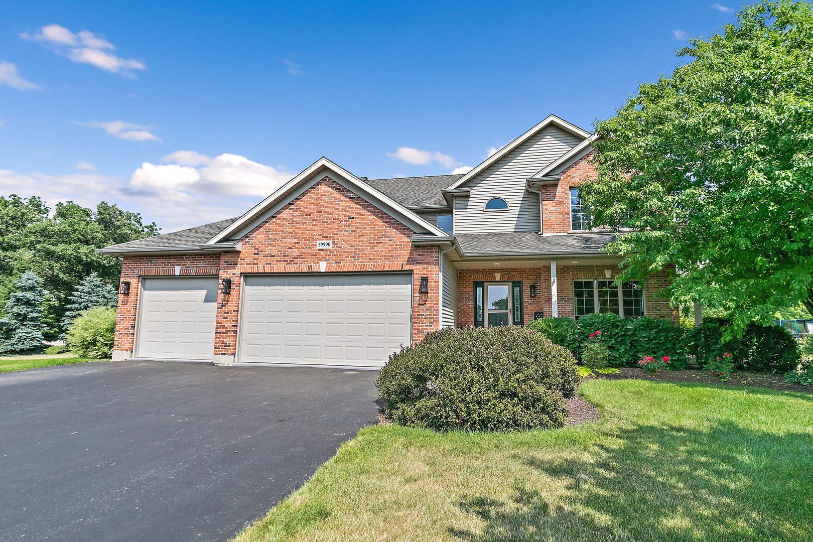29990 Fehmarn Way  Genoa IL 60135 photo