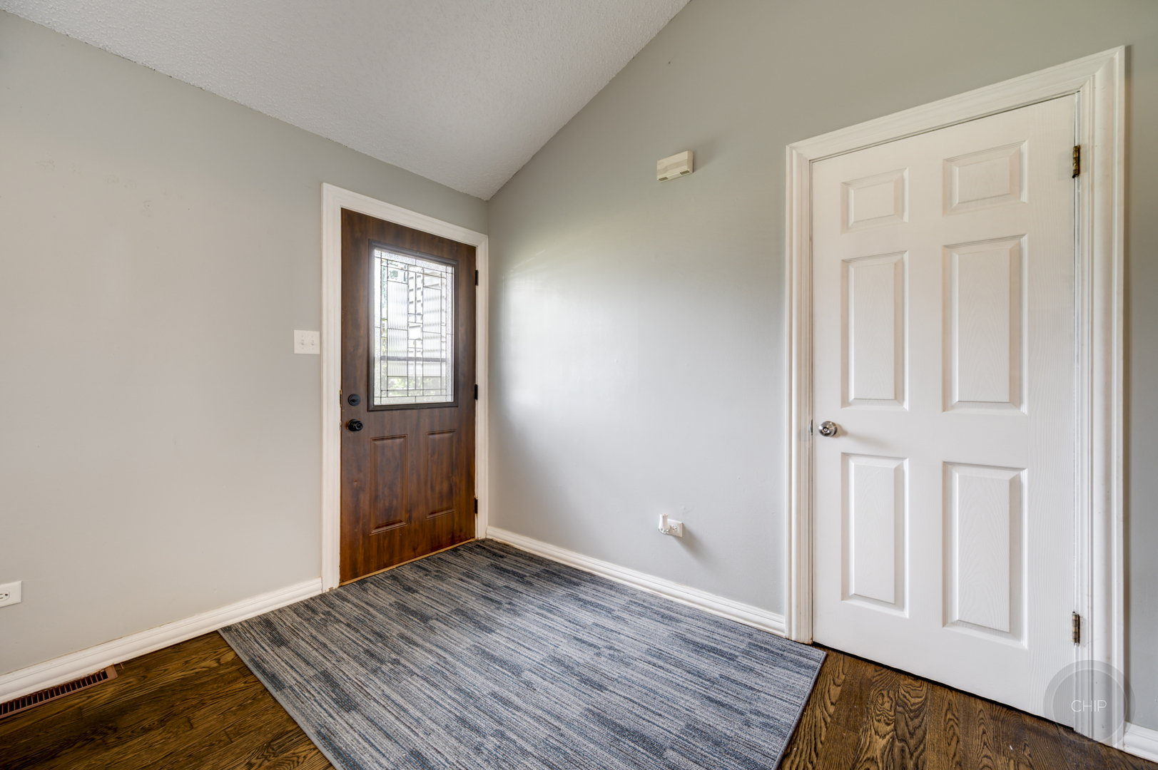 Property Photo:  3917 Jonathan Simpson Drive  IL 60431 