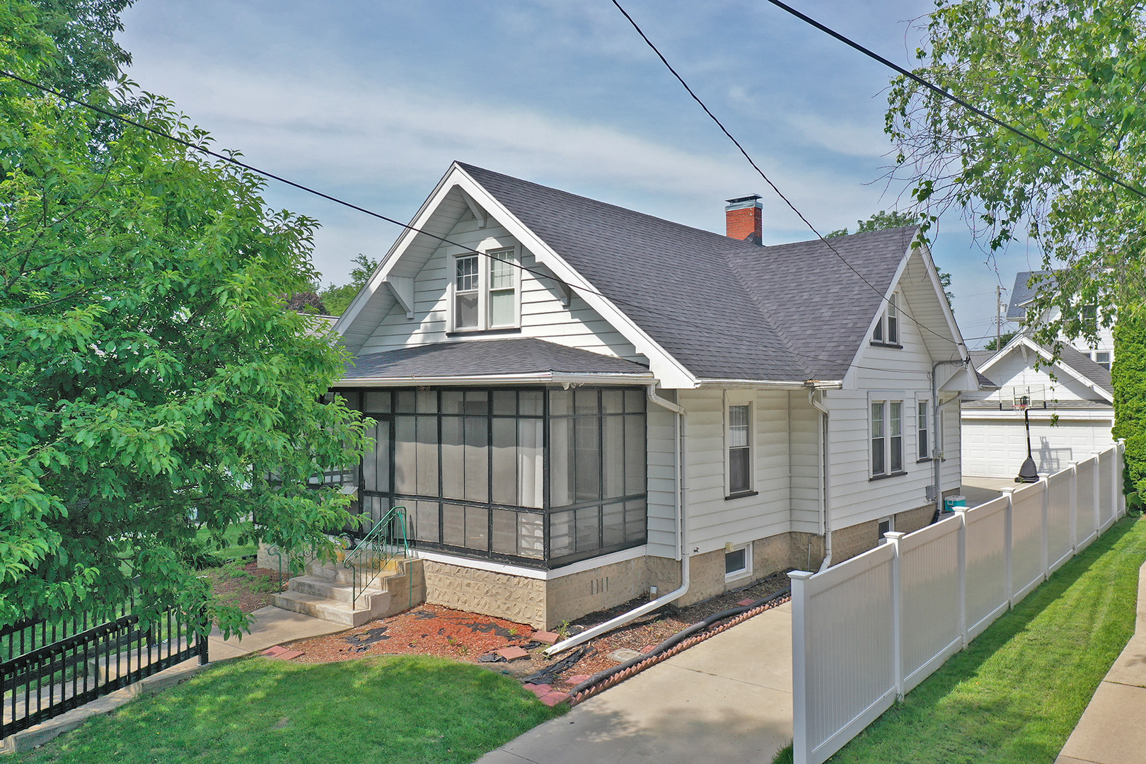 Property Photo: 623 Marcy Street IL 61350
