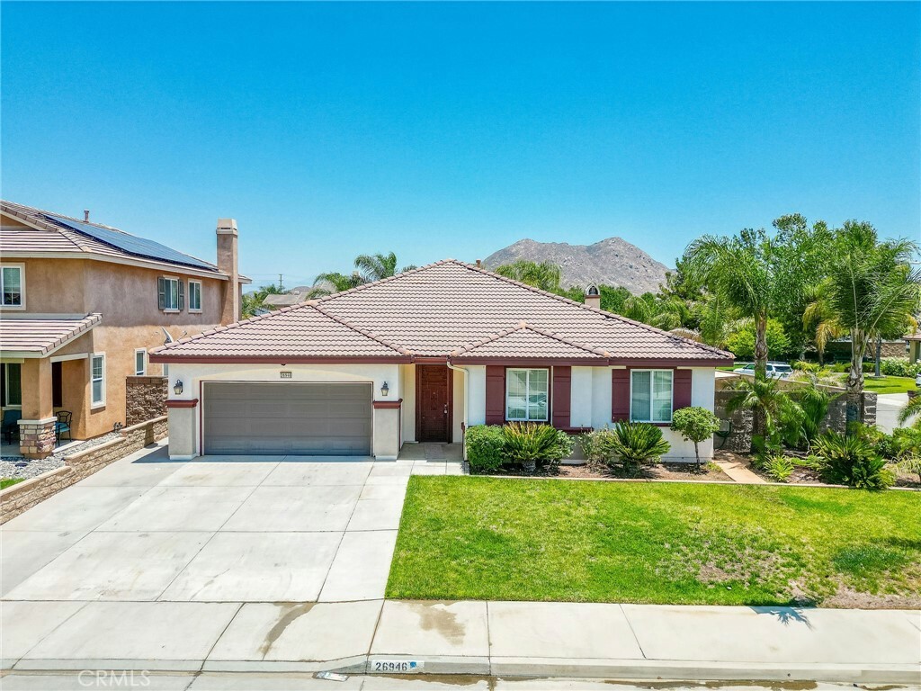 Property Photo: 26946 Shelter Cove Court CA 92585