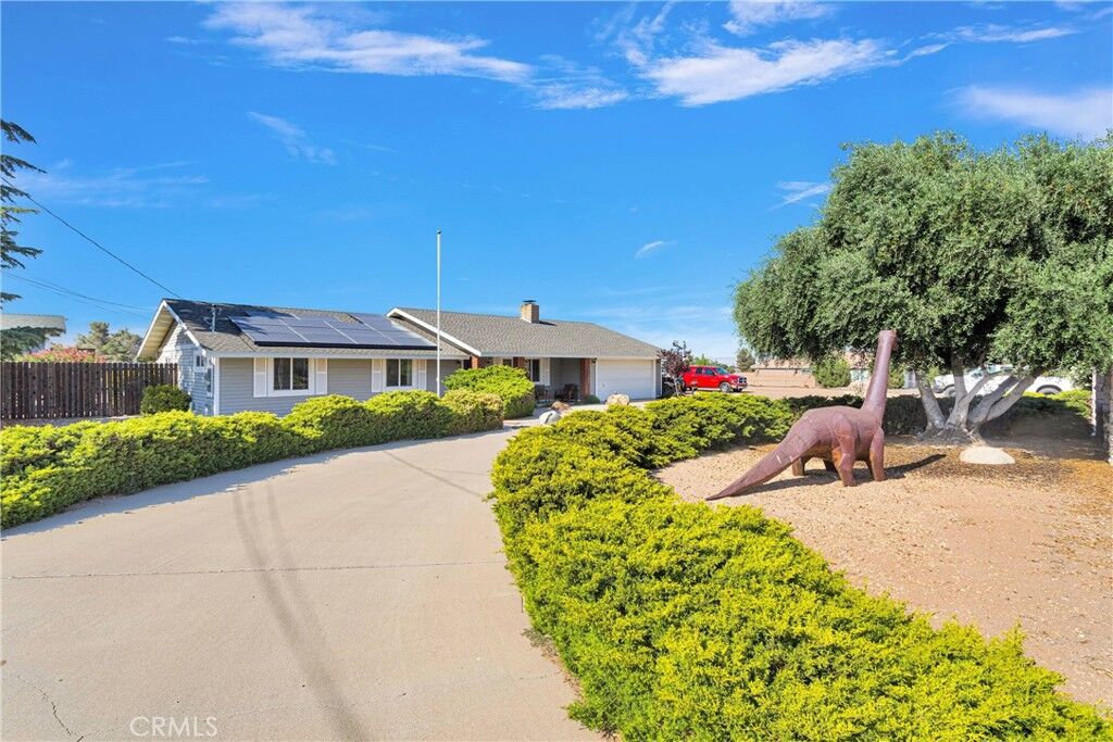 Property Photo:  15680 Larch Street  CA 92345 