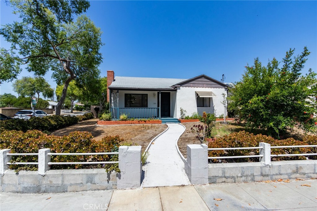 Property Photo: 371 Sierra Madre Villa CA 91107