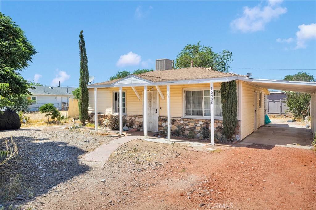 Property Photo:  16508 Pine Street  CA 92345 