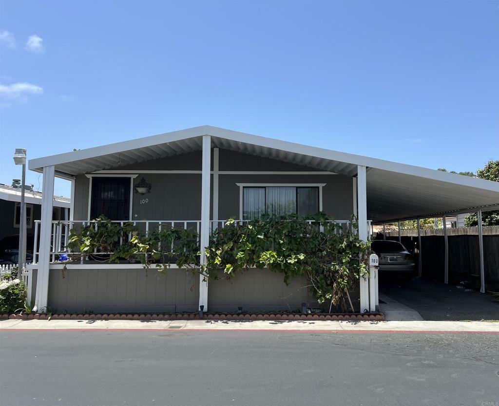 100 Elmwood Ln.  Oceanside CA 92054 photo