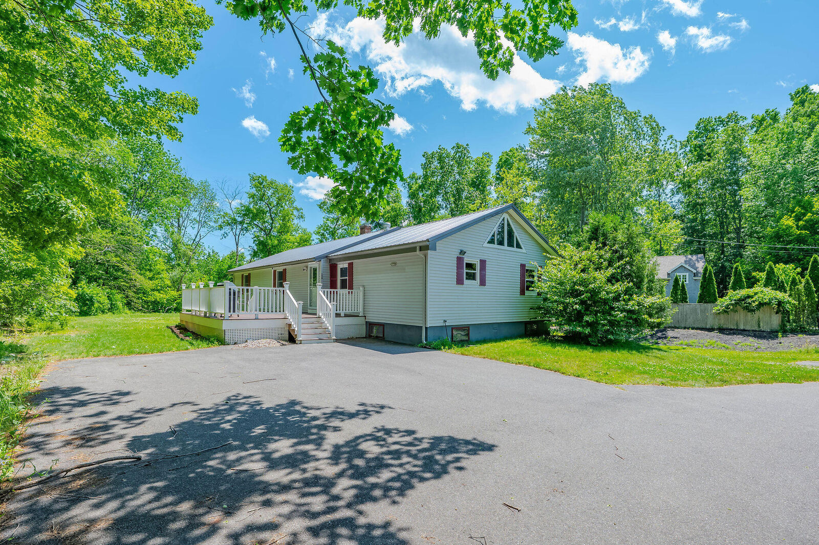 Property Photo: 15 Vine Street B ME 03908