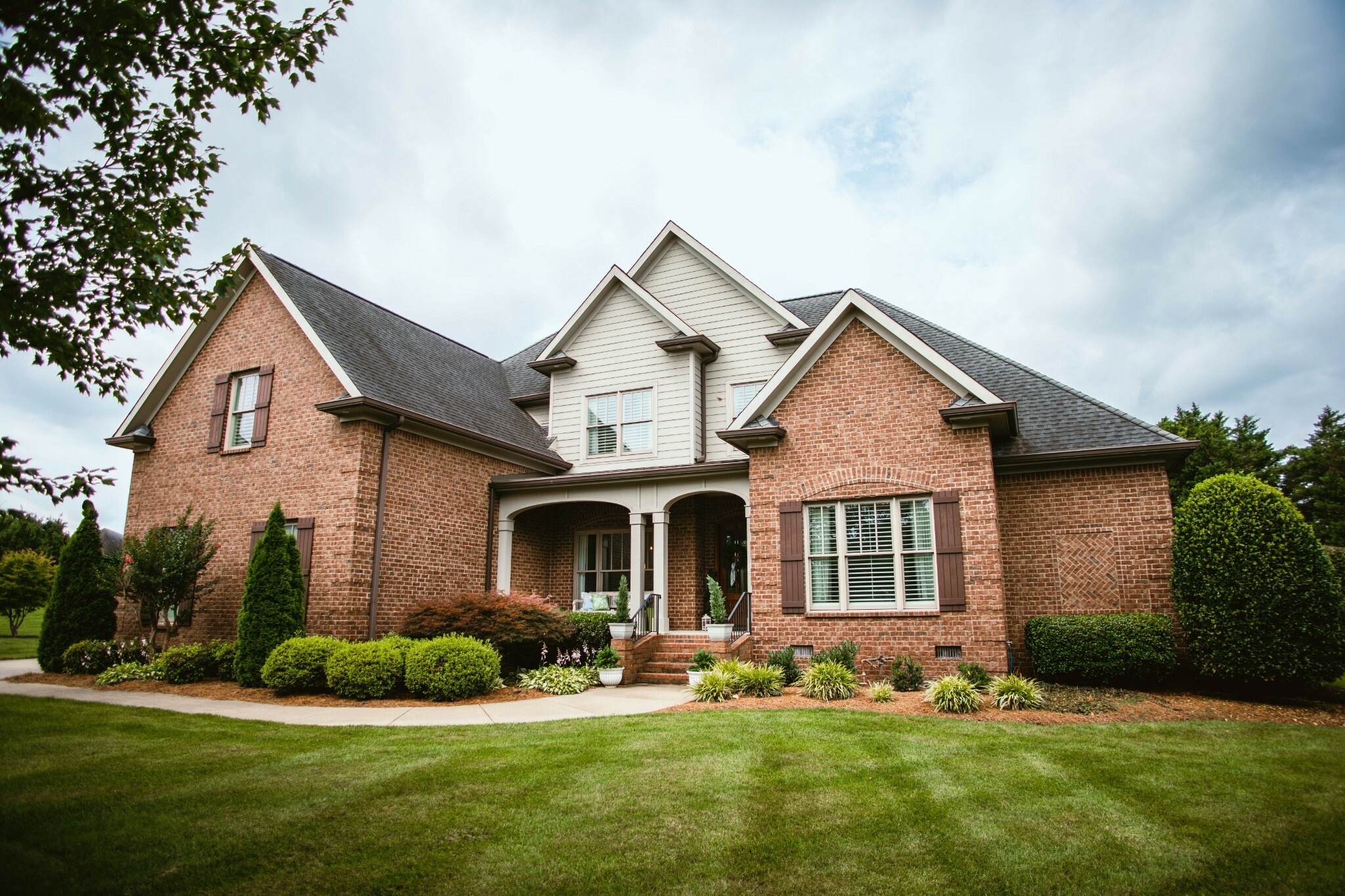 Property Photo: 1017 Rosebud Ct TN 37129