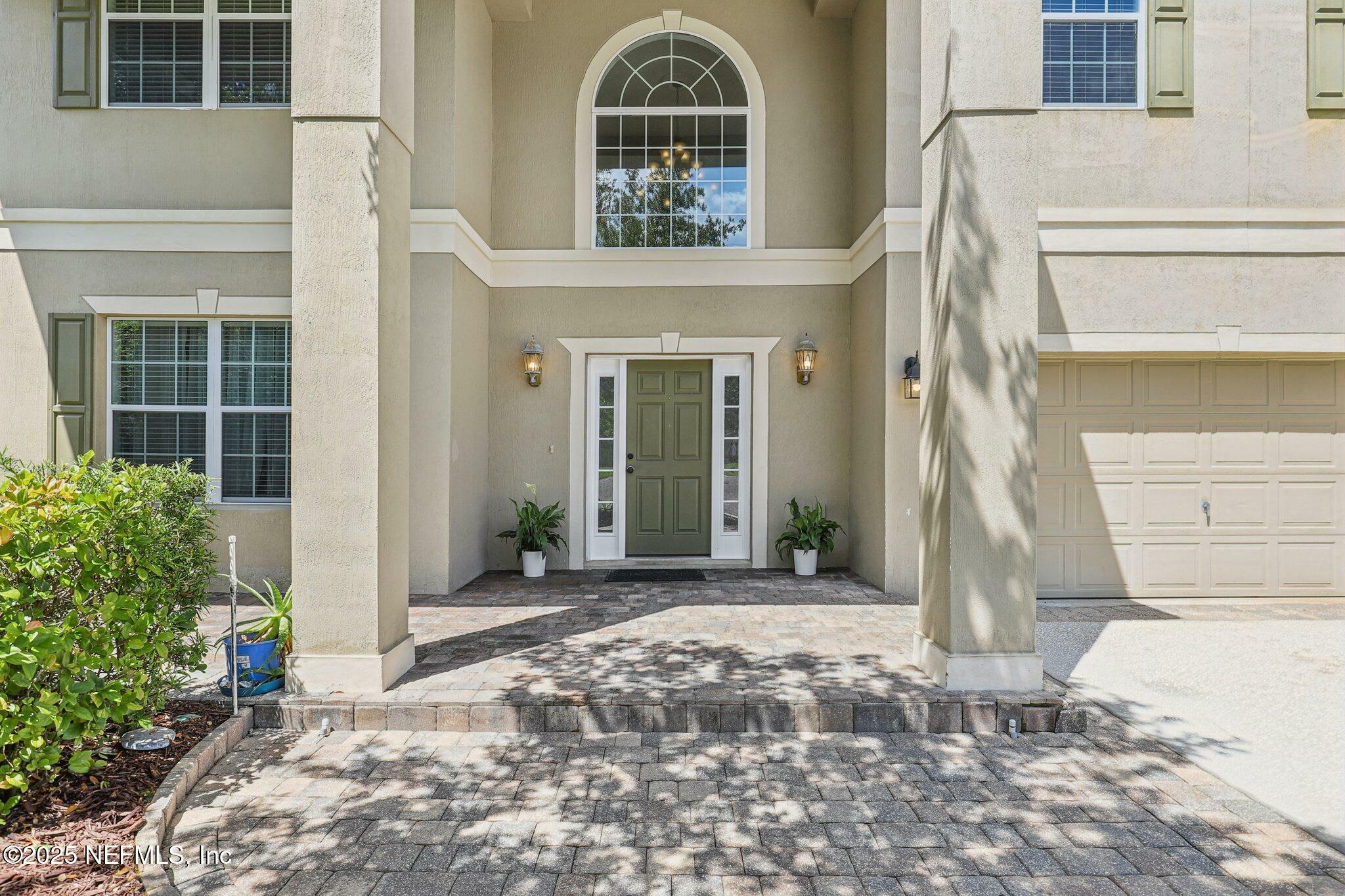 Property Photo: 75236 Fern Creek Drive FL 32097